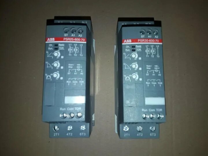 Софтстартер PSR30-600-70 15кВт 400В (100-240В AC) | код. 1SFA896109R7000 | ABB в Москве