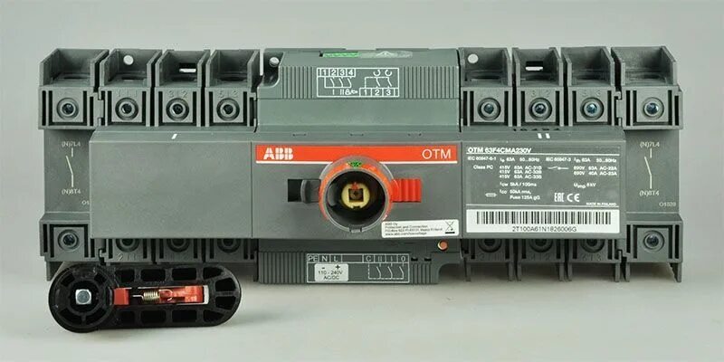 Abb SGC Реверсивный рубильник OTM315E4CM230C до 315А 4-полюсный с моторным приводом 230В AC в Москве