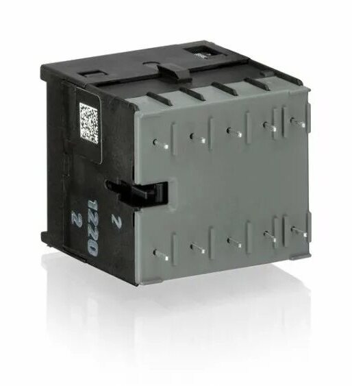 Миниконтактор B7-40-00 12A (400В AC3) катушка 400В АС (GJL1311201R8005) ABB Германия в Москве