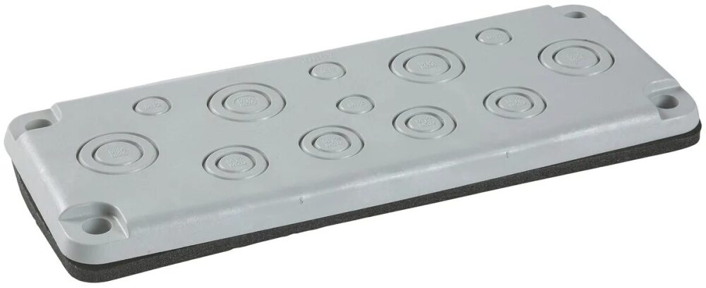 ABB Крышка кабельного ввода, шир. 3 панели арт. KB39 в Москве